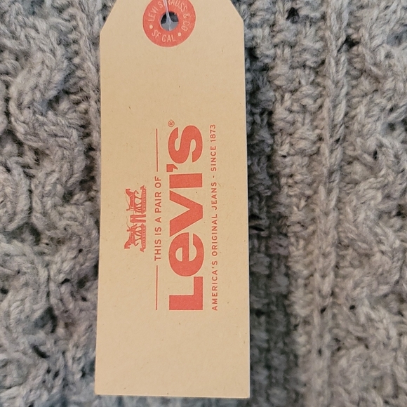 Nwt mens levis sweater - Picture 3 of 4
